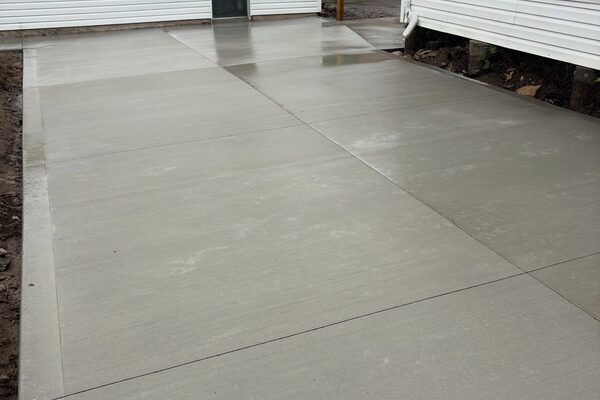 Backyard Patio Slab — concrete work by Cascade Concrete Works