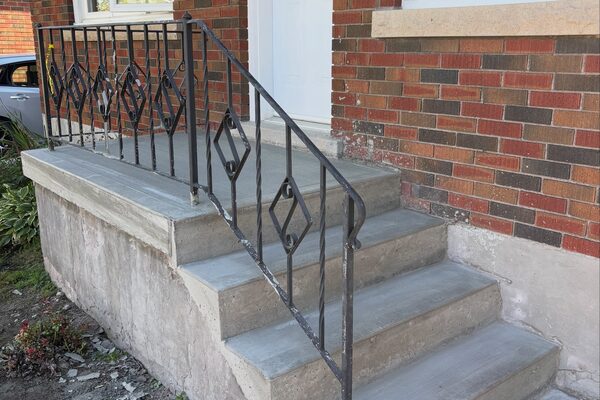 Porch Steps & Landing — concrete work by Cascade Concrete Works